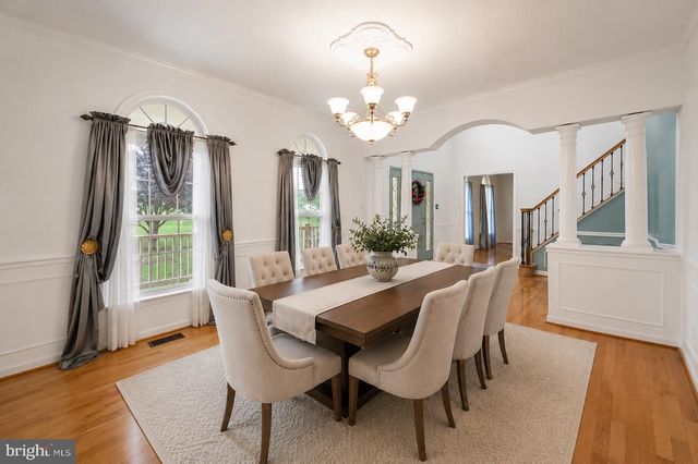 99 FOX LN, White Post, VA 22663