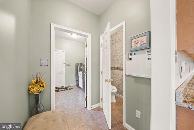 99 FOX LN, White Post, VA 22663