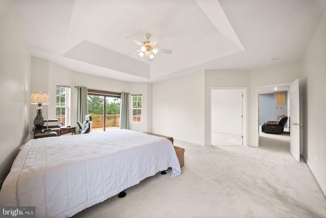 99 FOX LN, White Post, VA 22663