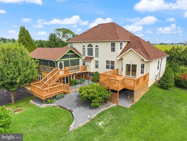 99 FOX LN, White Post, VA 22663