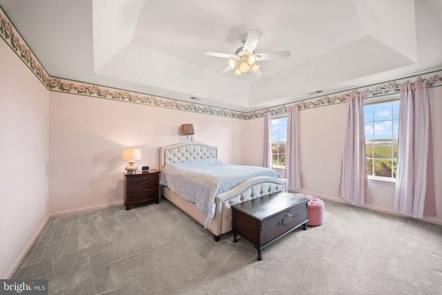 99 FOX LN, White Post, VA 22663