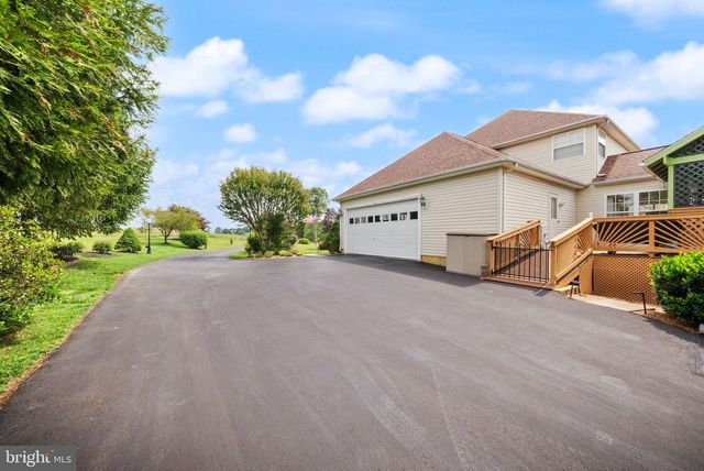 99 FOX LN, White Post, VA 22663