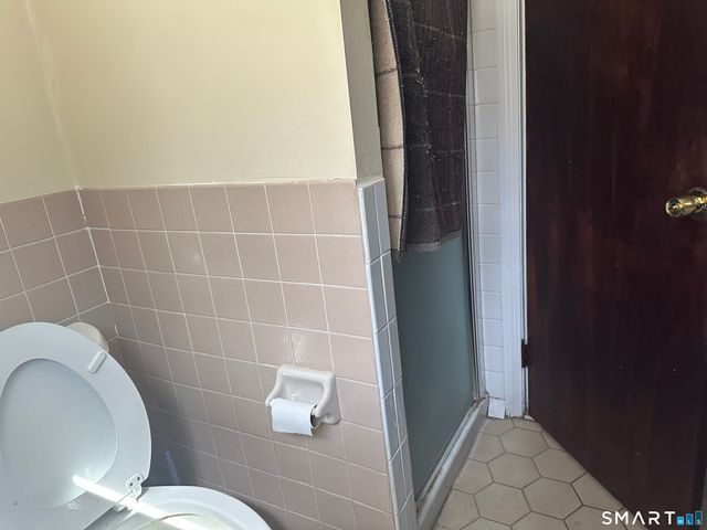 85 Rolling Ridge Road, Hamden, CT 06518