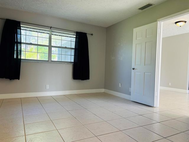 2486 SE WISHBONE Road, Port St. Lucie, FL 34952