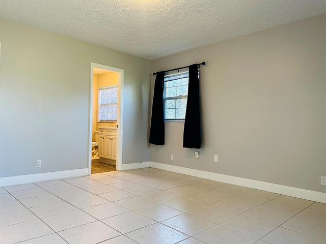 2486 SE WISHBONE Road, Port St. Lucie, FL 34952