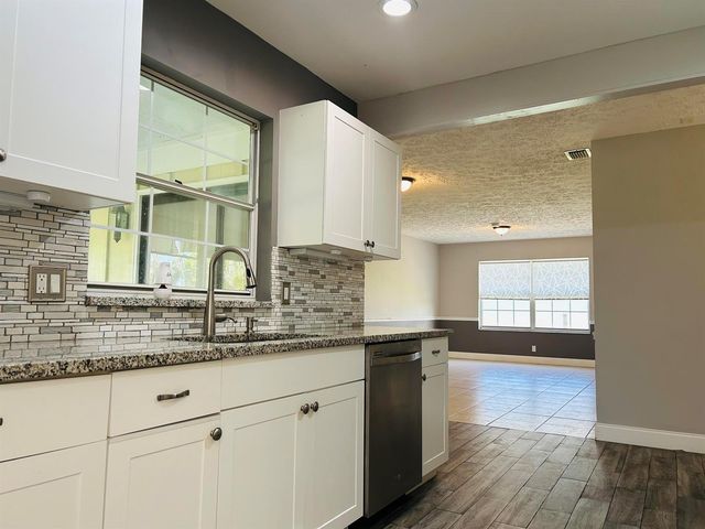 2486 SE WISHBONE Road, Port St. Lucie, FL 34952