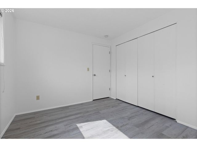 4547 Nw TUMALO Ct, Portland, OR 97229