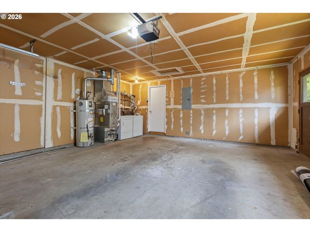 4547 Nw TUMALO Ct, Portland, OR 97229