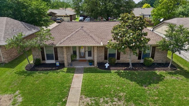 2501 Creighton Drive, Mesquite, TX 75150