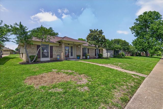 2501 Creighton Drive, Mesquite, TX 75150
