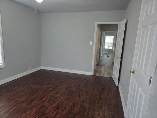 133 E Vanderbilt Dr, Corpus Christi, TX 78415
