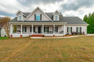 232 E Tennant Circle, Chickamauga, GA 30707