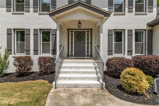 135 London Berry Court, Tyrone, GA 30290