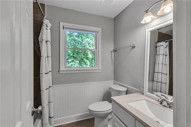 135 London Berry Court, Tyrone, GA 30290