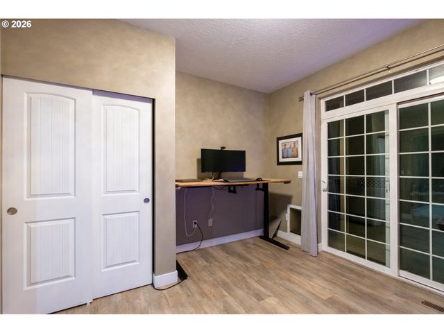 786 NORTH VIEW Dr, Winchester, OR 97495