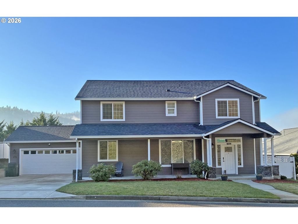 786 NORTH VIEW Dr, Winchester, OR 97495