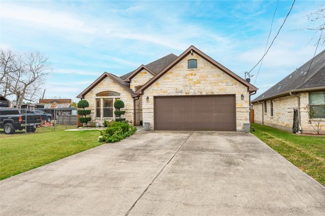 1012 Avenue I, South Houston, TX 77587