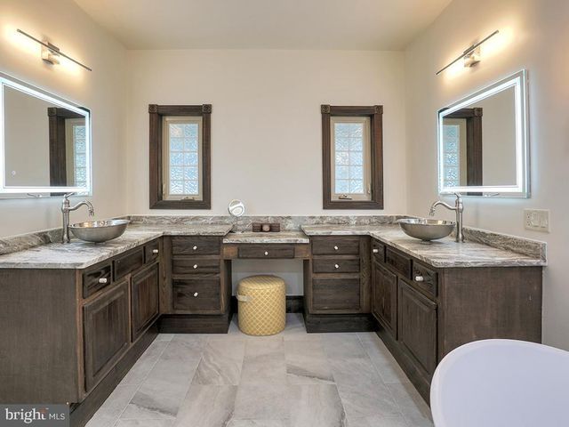 6 CINDERBERRY CT, Georgetown, DE 19947