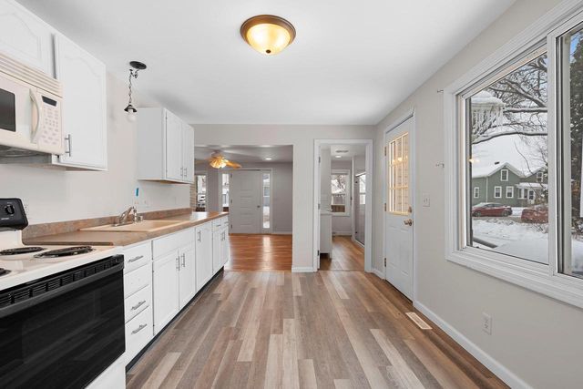 197 E 9TH STREET, Fond Du Lac, WI 54935