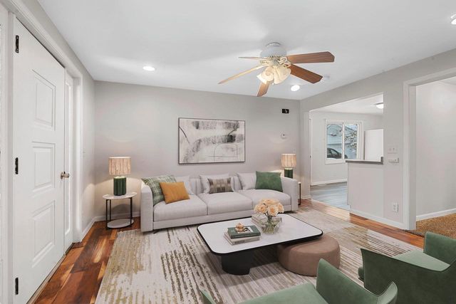 197 E 9TH STREET, Fond Du Lac, WI 54935