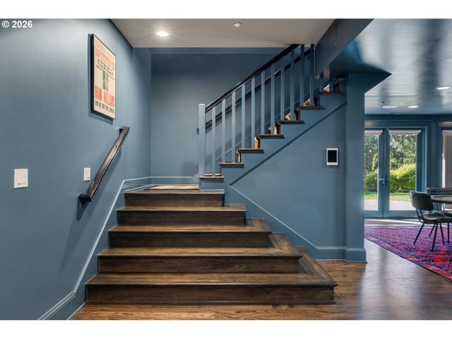 6228 Sw SWEETBRIAR Ct, Portland, OR 97221
