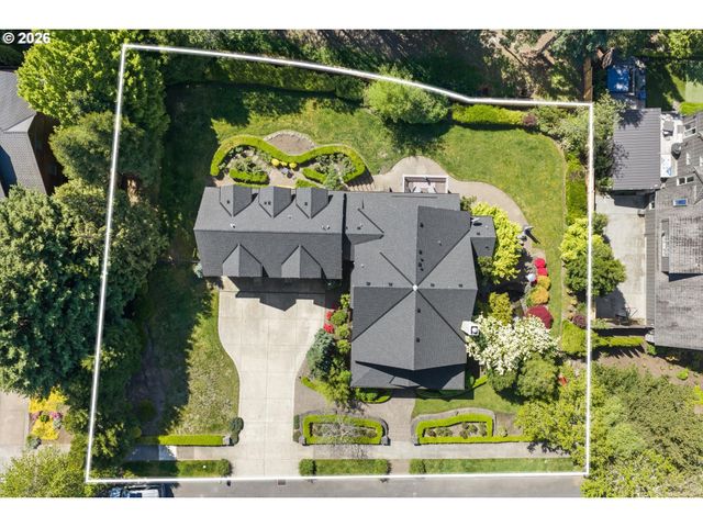 6228 Sw SWEETBRIAR Ct, Portland, OR 97221