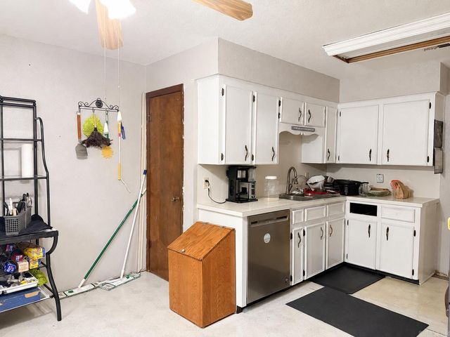 11 Glade Rd., Jacksonville, AR 72076