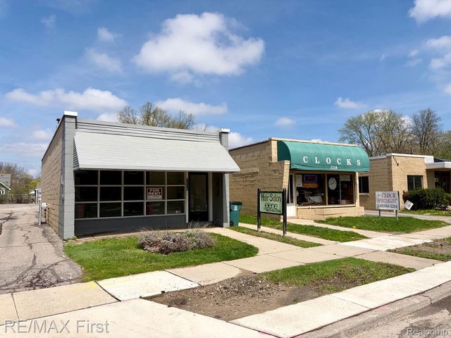 1114 Catalpa Drive, Royal Oak, MI 48067