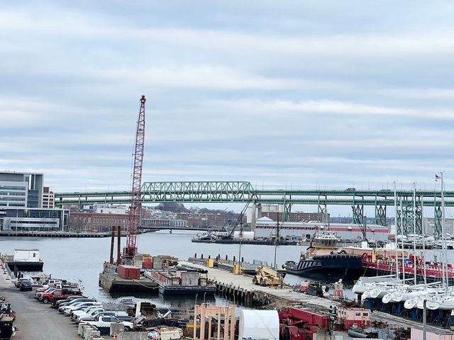 360 Meridian Street 7, Boston, MA 02128