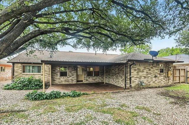 3815 Thonig Road, Houston, TX 77092