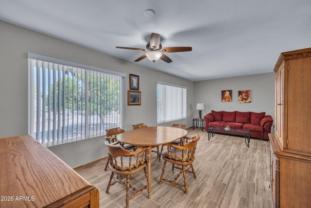 10232 W SUTTERS GOLD Lane, Sun City, AZ 85351