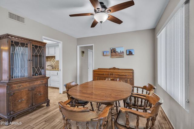 10232 W SUTTERS GOLD Lane, Sun City, AZ 85351