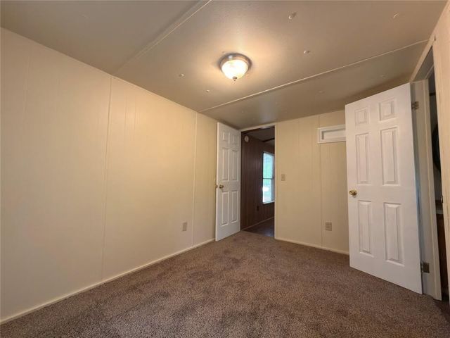1300 Red Hawk Bay Drive, West Tawakoni, TX 75474