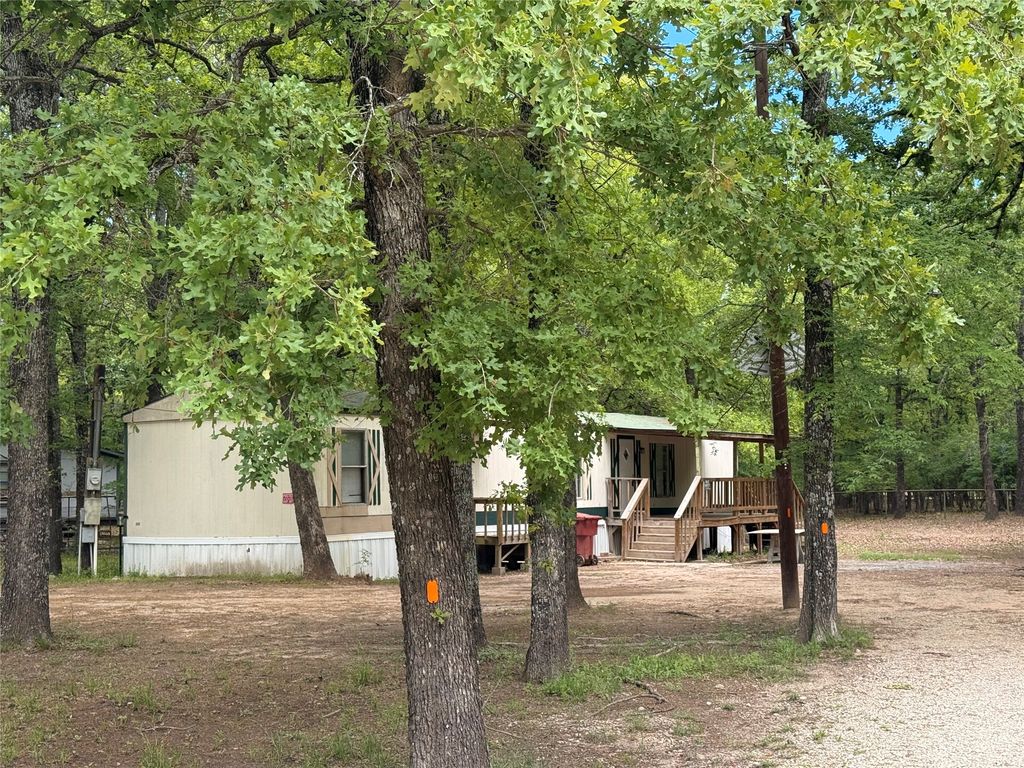 1300 Red Hawk Bay Drive, West Tawakoni, TX 75474