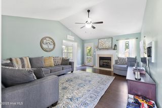 102 Lunington Mill Circle, Burgaw, NC 28425