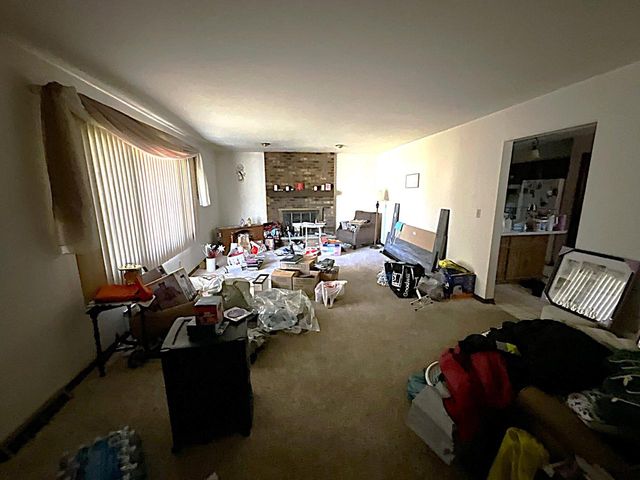 8610 45th AVENUE, Kenosha, WI 53144