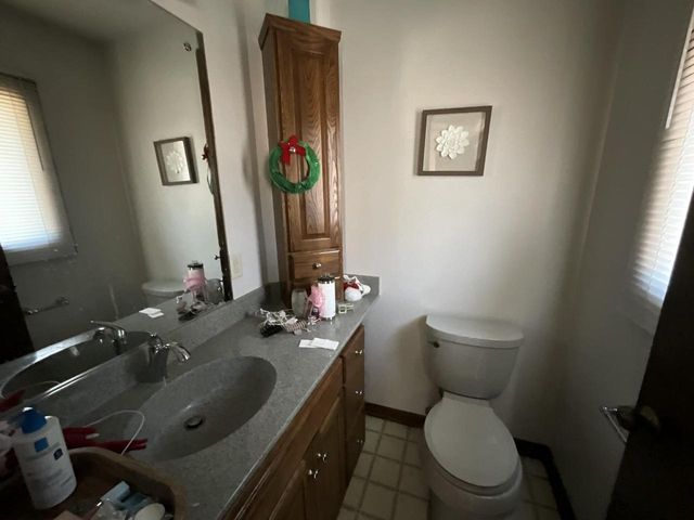8610 45th AVENUE, Kenosha, WI 53144