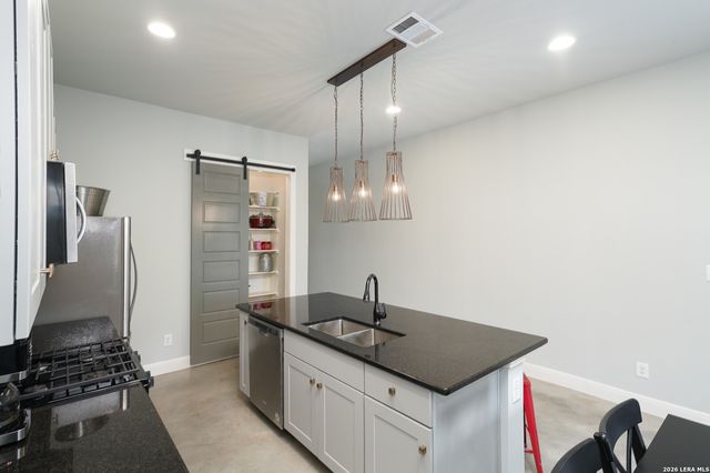 518 Nevada, San Antonio, TX 78203