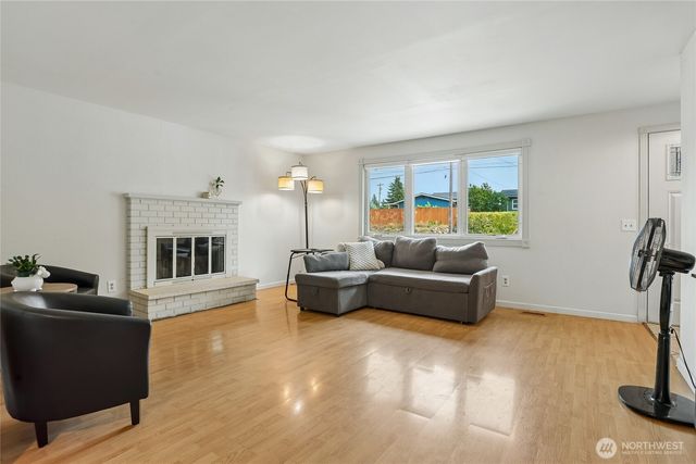 20414 54th Avenue W, Lynnwood, WA 98036