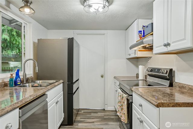 20414 54th Avenue W, Lynnwood, WA 98036