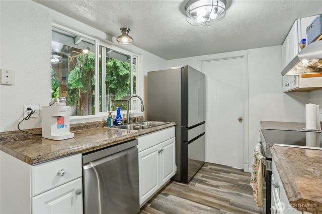 20414 54th Avenue W, Lynnwood, WA 98036