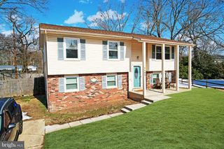 1102 COOLIDGE CT, Waldorf, MD 20602