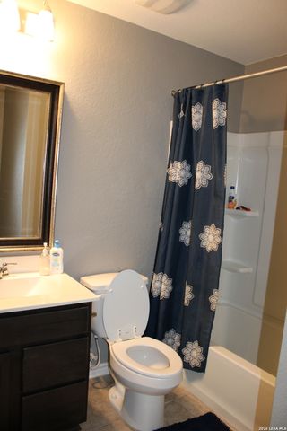 4360 KLEIN MDWS, New Braunfels, TX 78130