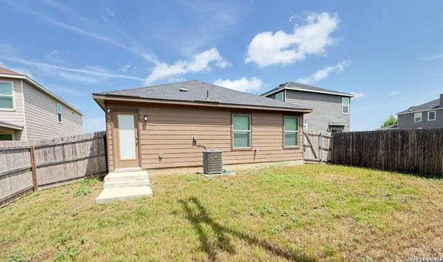 4360 KLEIN MDWS, New Braunfels, TX 78130