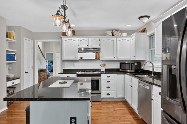 1790 N Deer Lane, Nixa, MO 65714