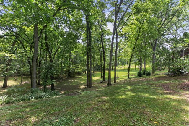 1790 N Deer Lane, Nixa, MO 65714
