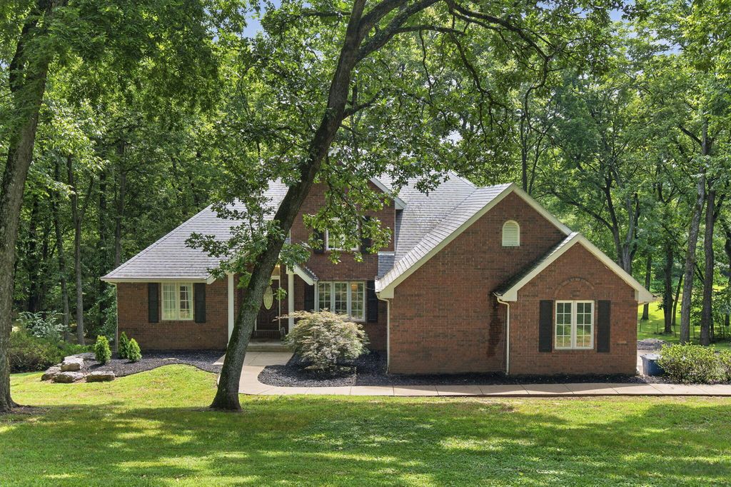 1790 N Deer Lane, Nixa, MO 65714