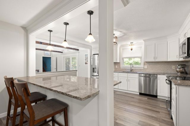 42 Summer St, Foxboro, MA 02035