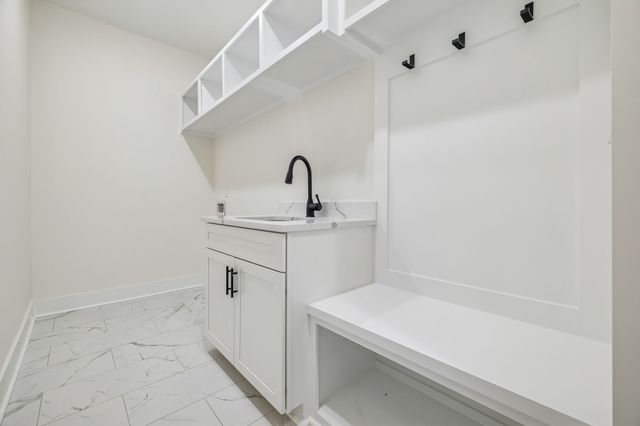 5135 Hwy 41 North, Springfield, TN 37172