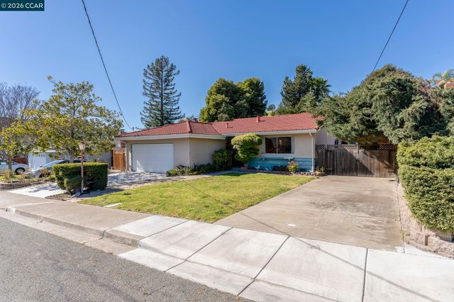 2555 Arroyo Ave, Pinole, CA 94564